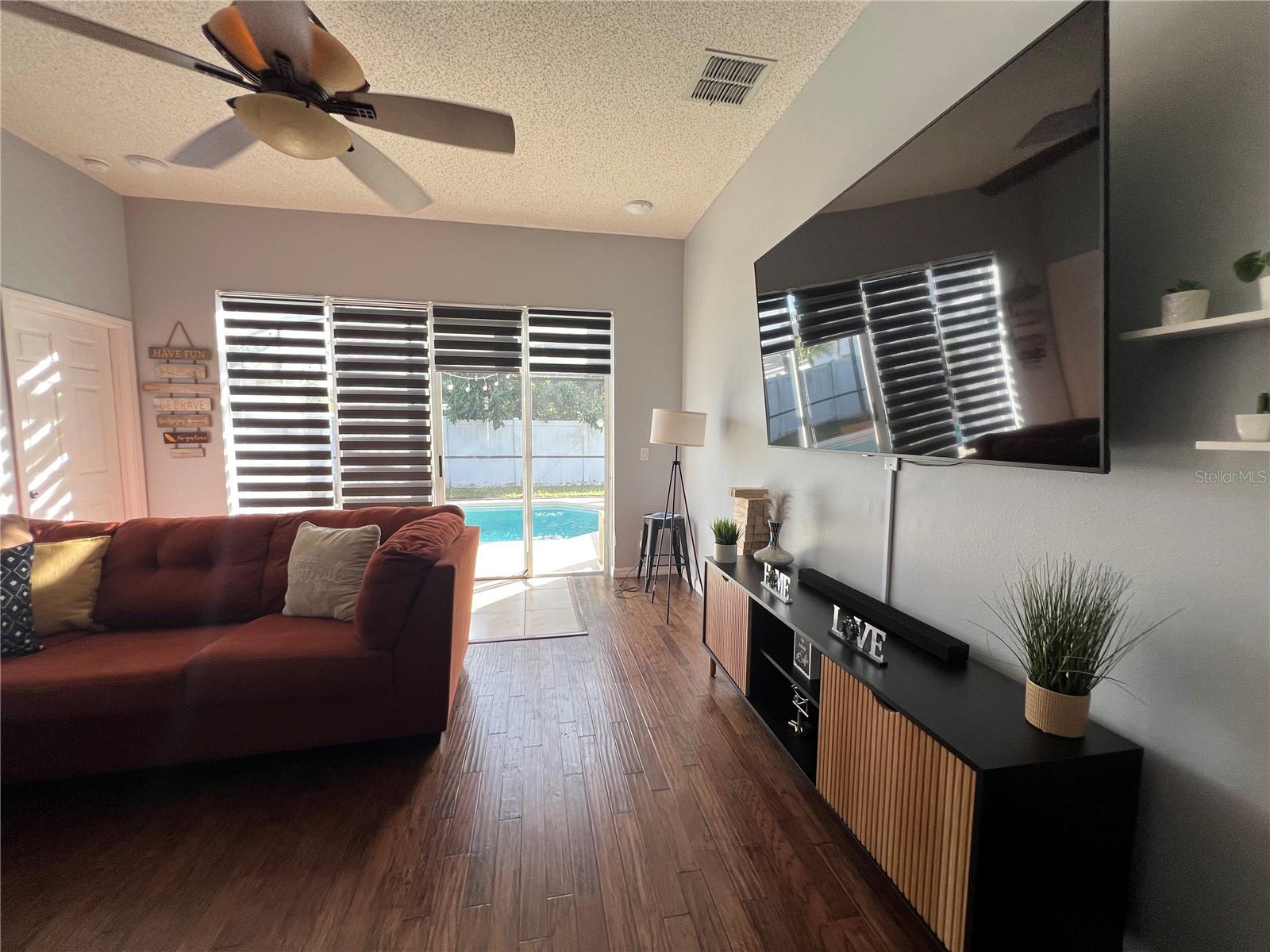 SARATOGA PARK - Residential