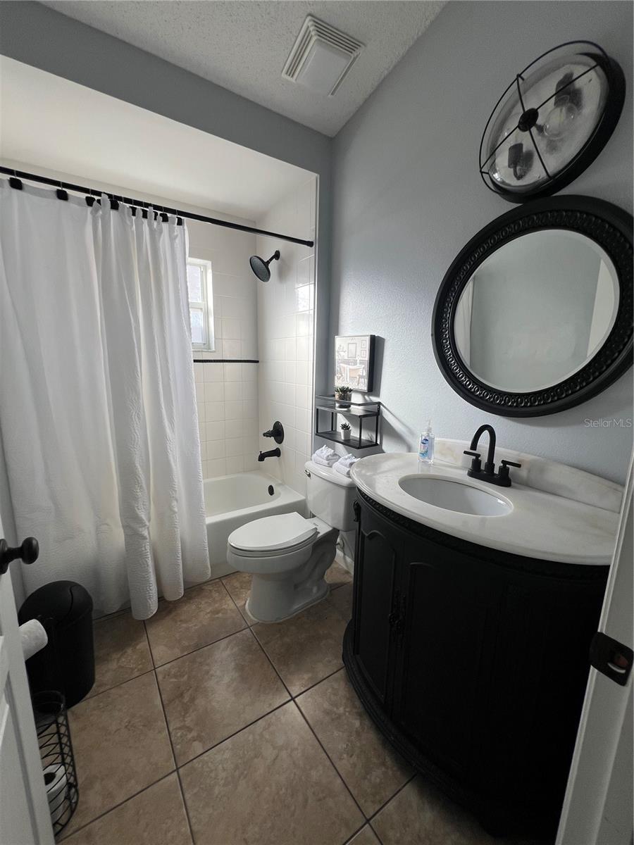 SARATOGA PARK - Residential