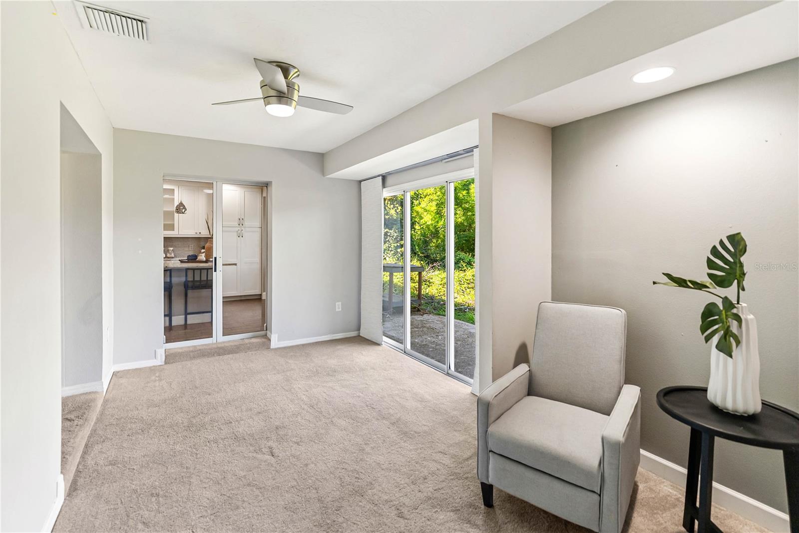 DEER HOLLOW - Residential