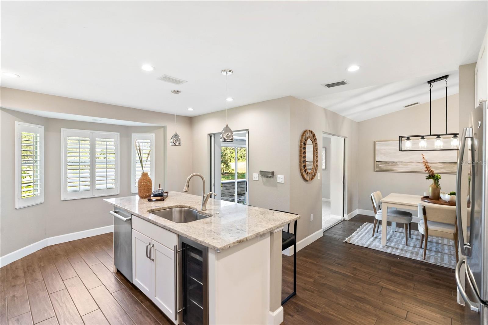 DEER HOLLOW - Residential