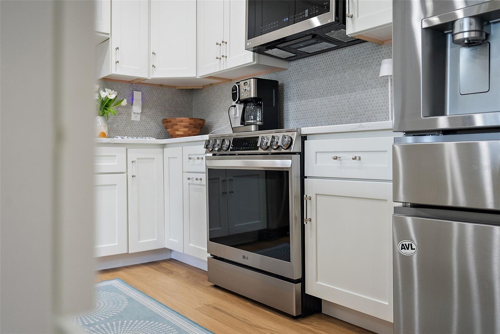 SNELL ISLE BRIGHTWATERS SEC 2 - Residential