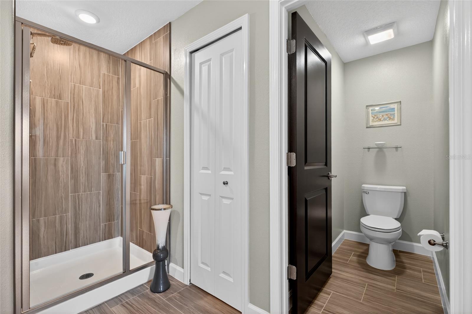 TOWNES AT CYPRESS RANCH - Residential