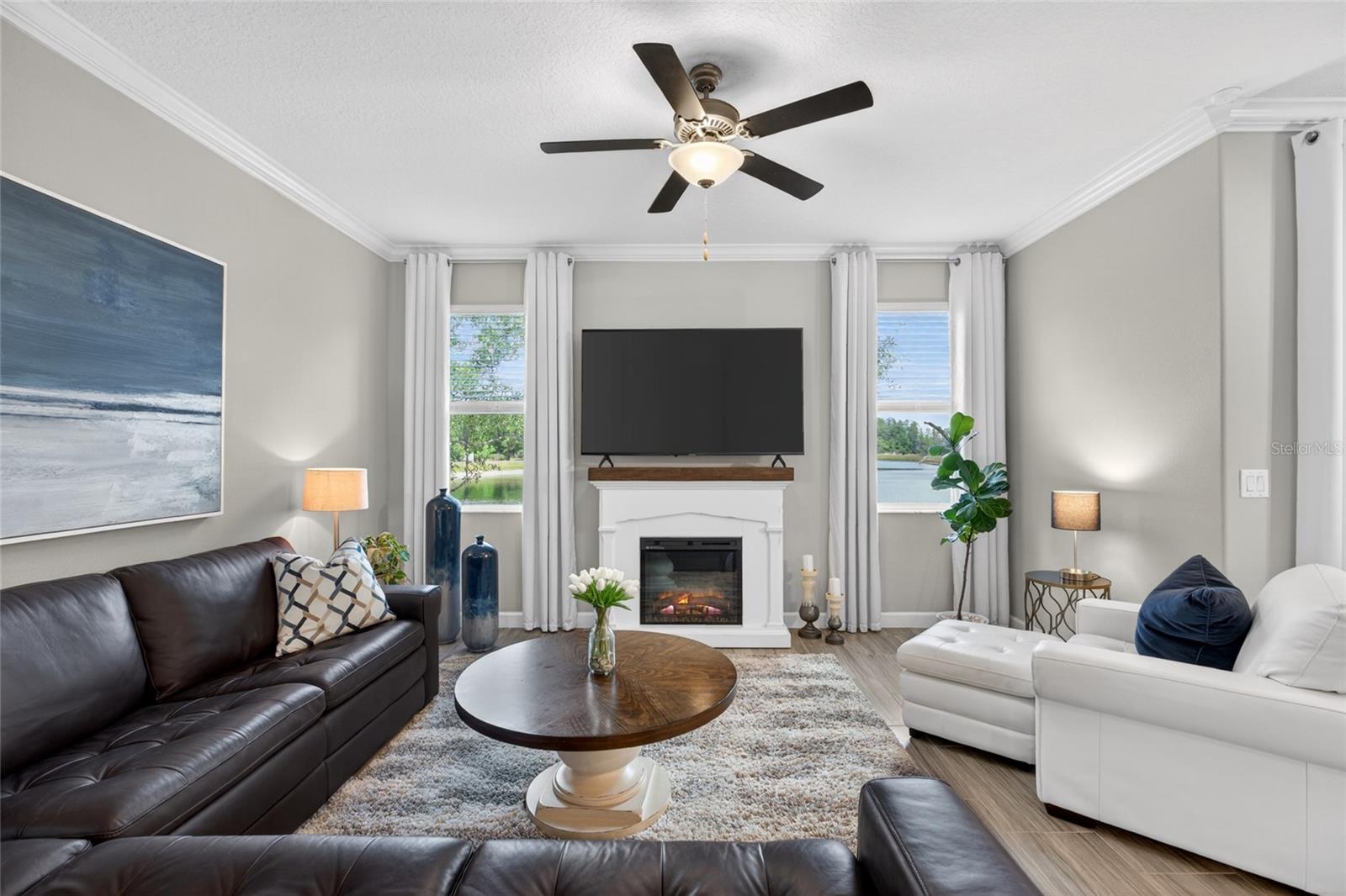 TOWNES AT CYPRESS RANCH - Residential