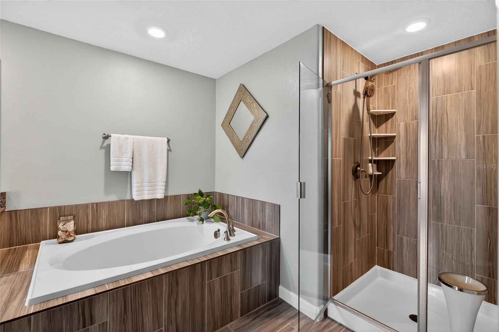 TOWNES AT CYPRESS RANCH - Residential