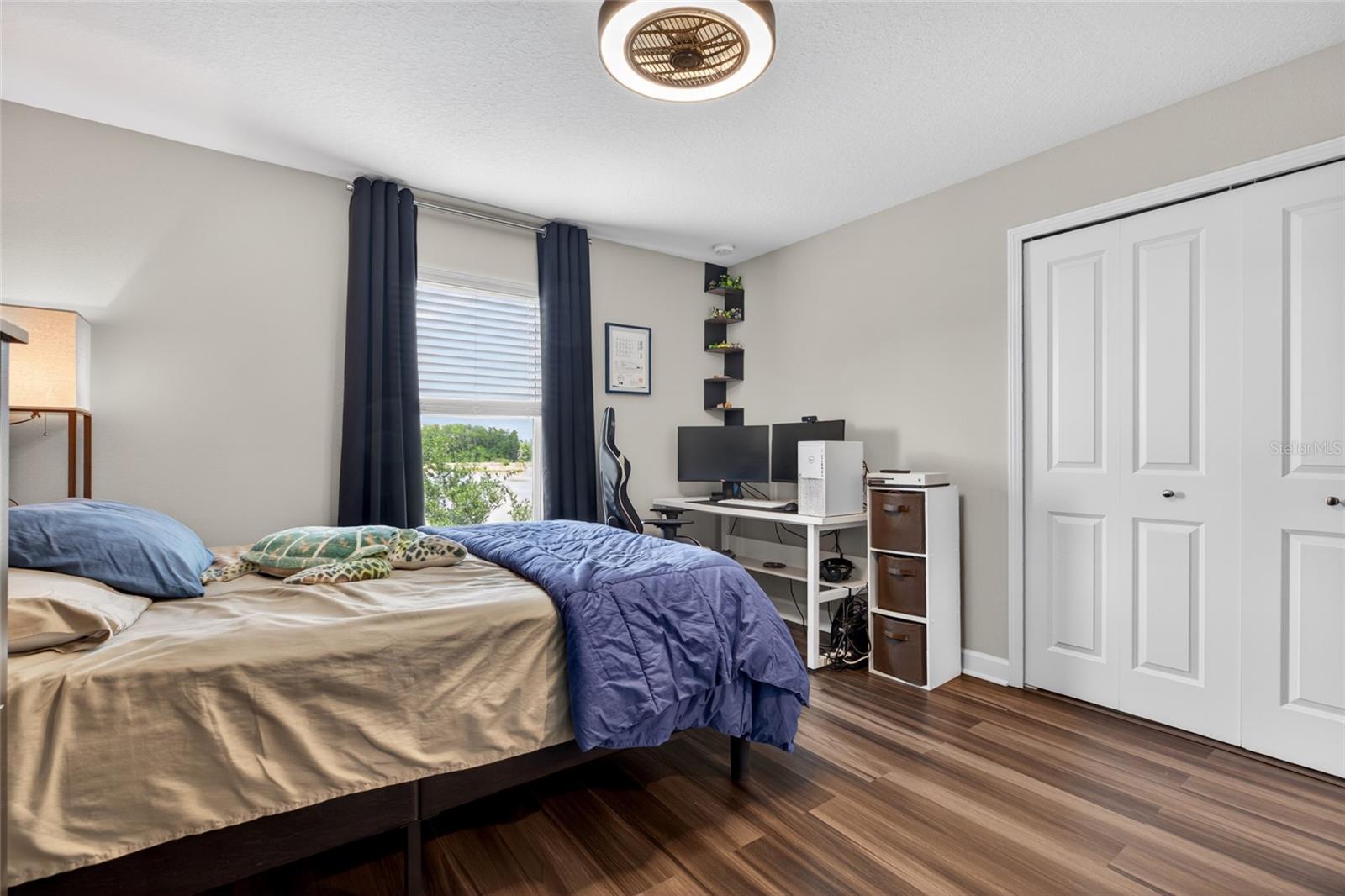 TOWNES AT CYPRESS RANCH - Residential
