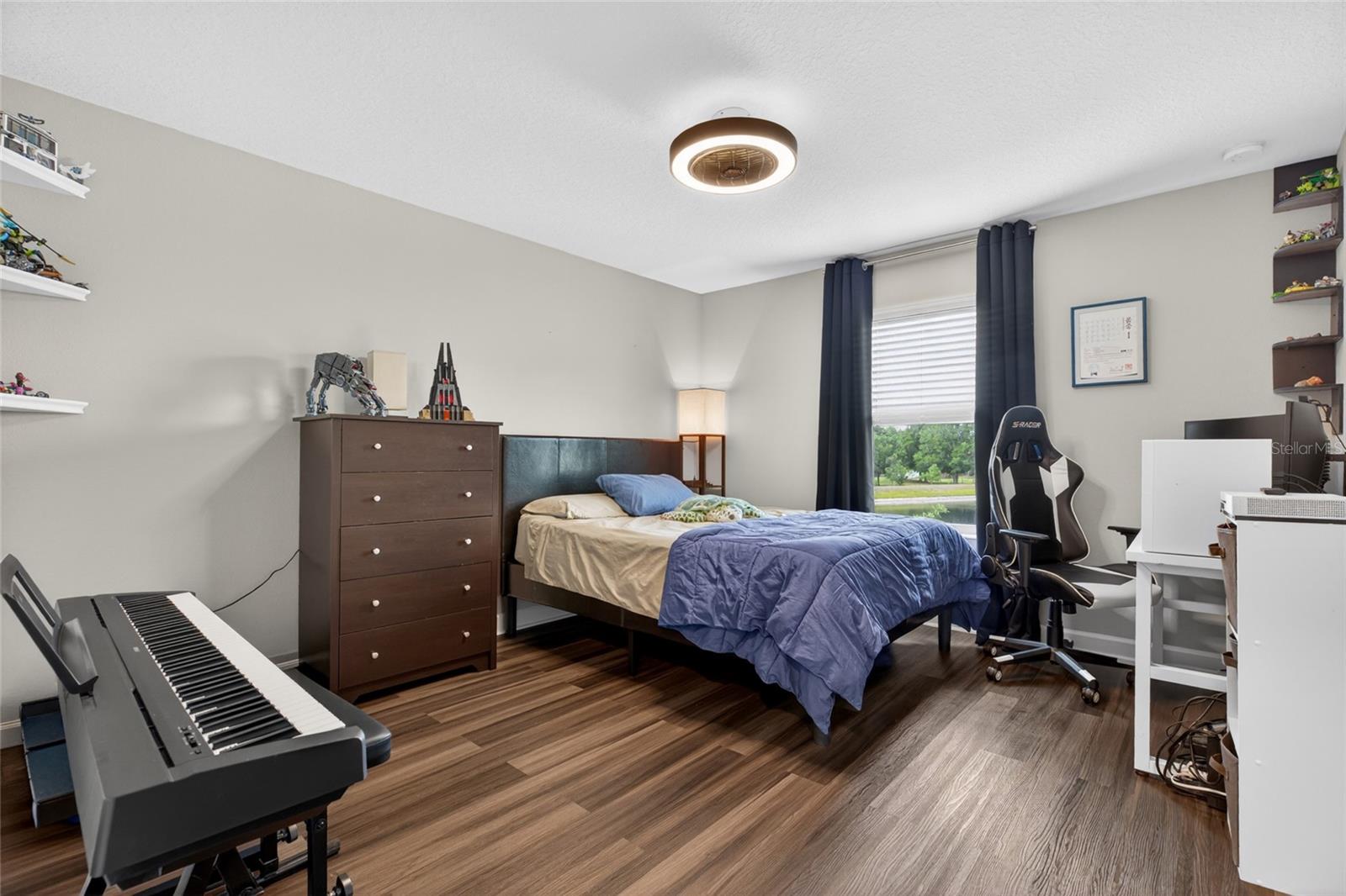 TOWNES AT CYPRESS RANCH - Residential