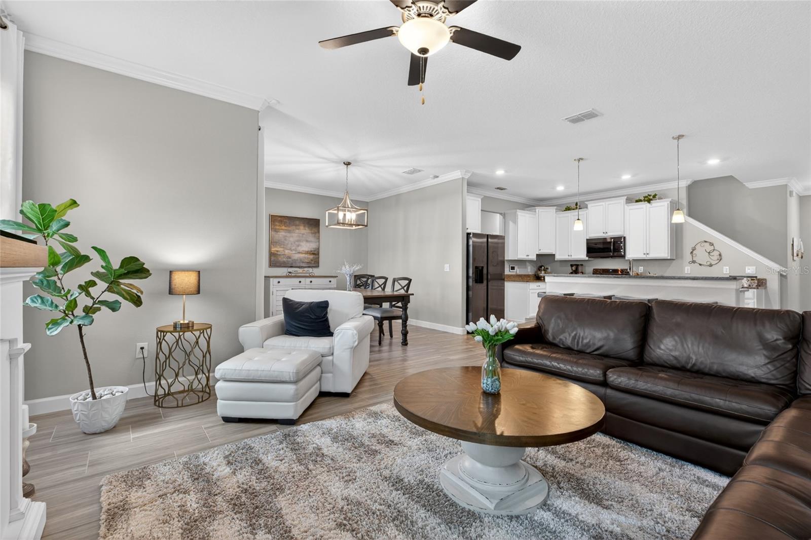 TOWNES AT CYPRESS RANCH - Residential