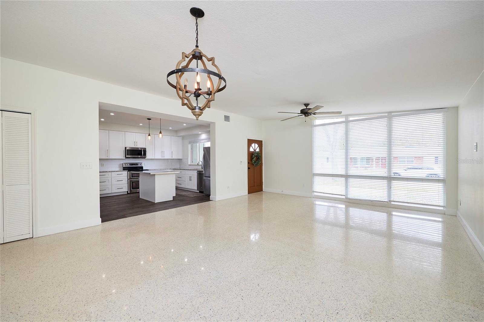 CARROLLWOOD SUB UNIT 1 - Residential