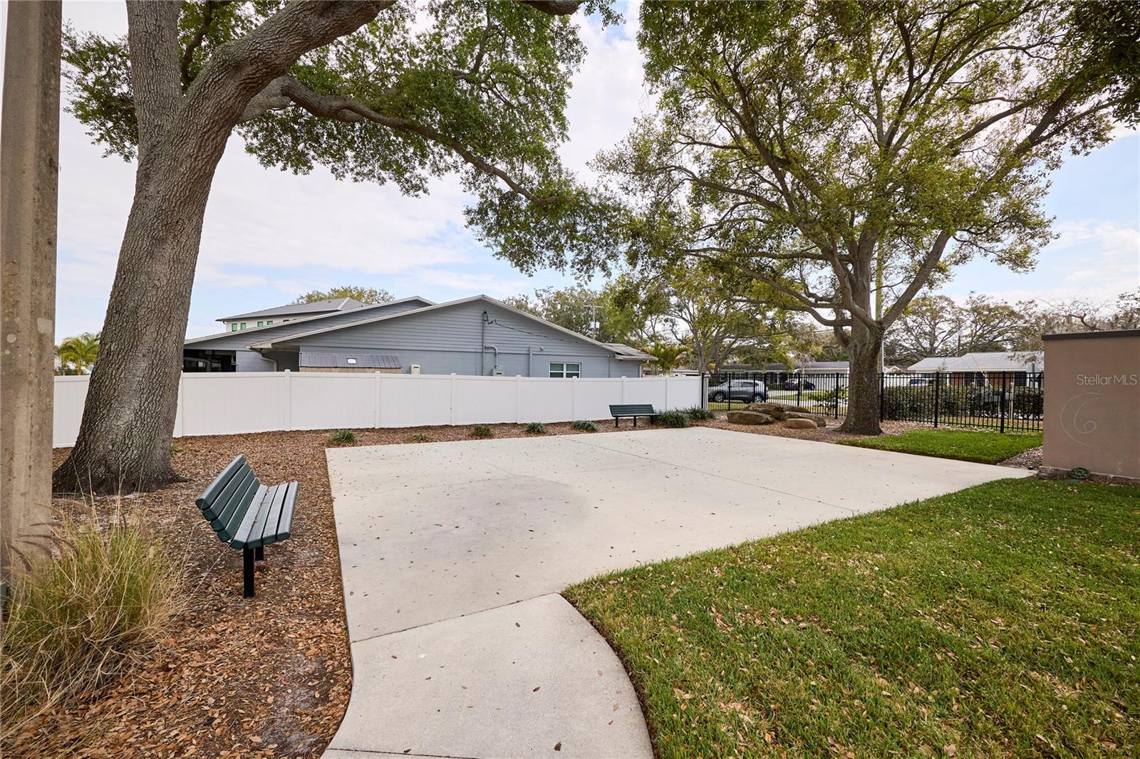 CARROLLWOOD SUB UNIT 1 - Residential