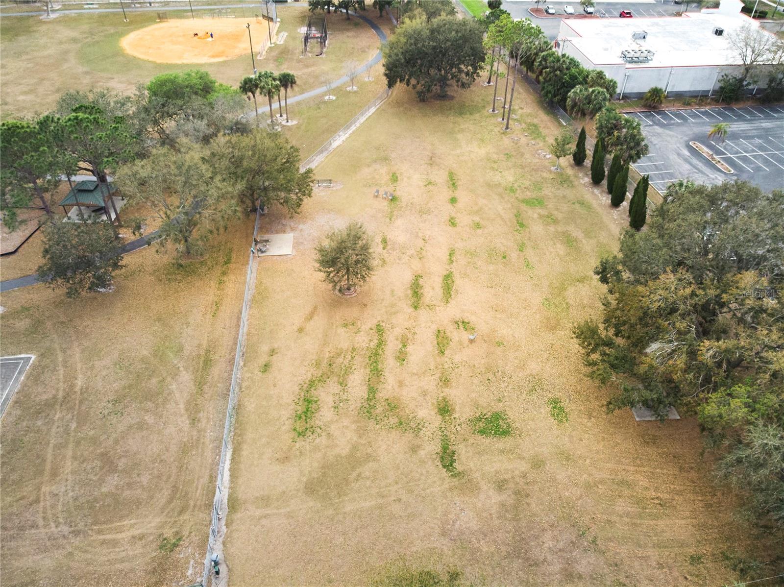 CARROLLWOOD SUB UNIT 1 - Residential