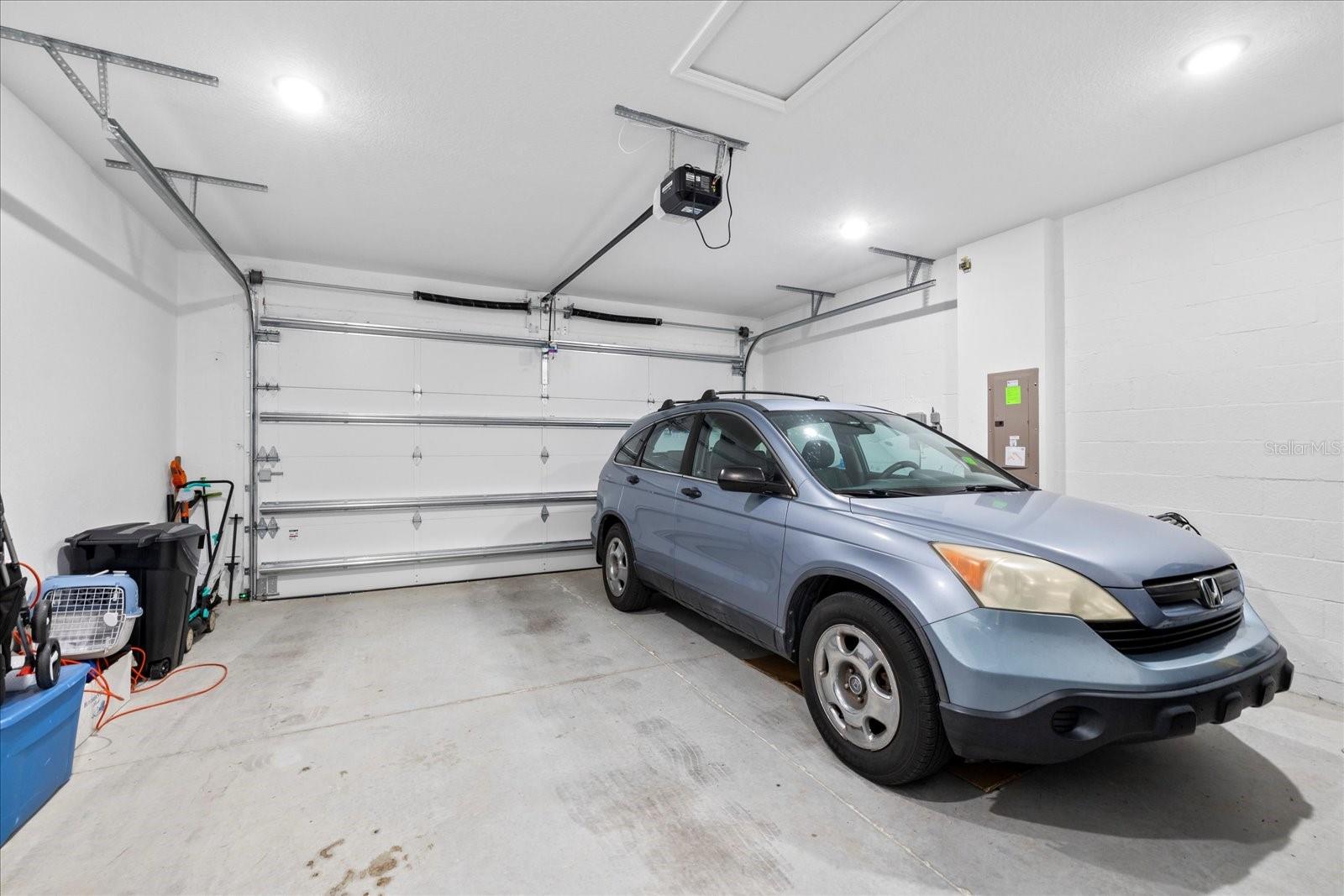 HILLTOP POINT REP - Residential Lease