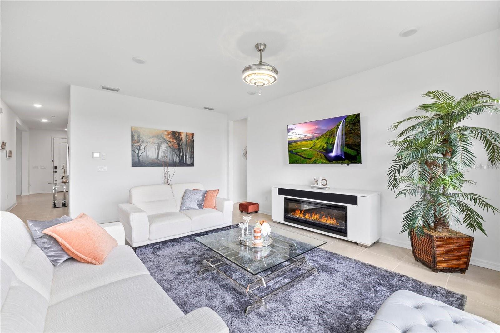 HILLTOP POINT REP - Residential Lease