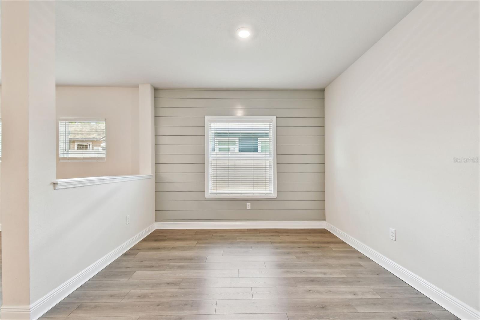 OAKLAND SUB - Residential Lease