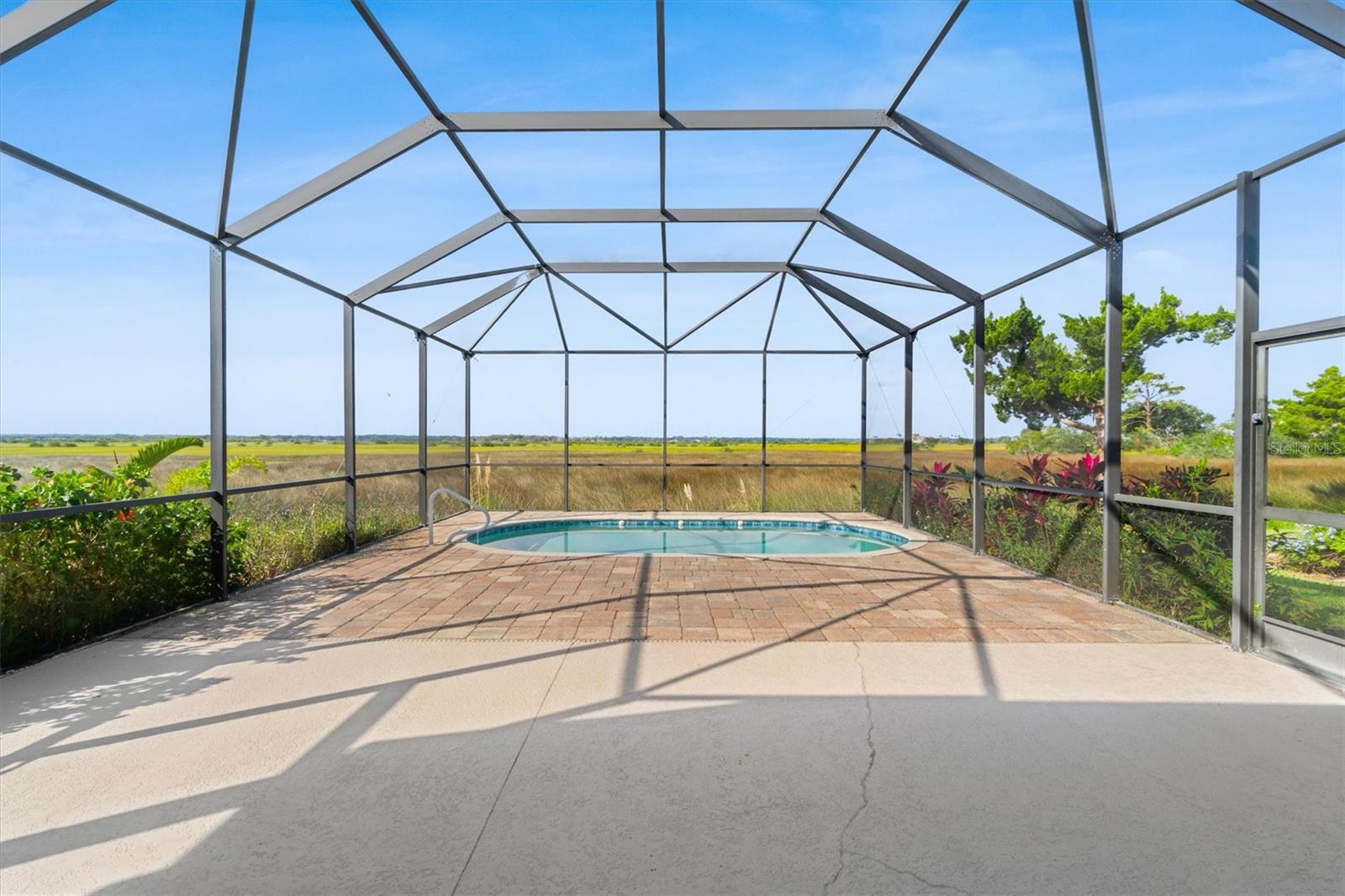 OCEAN TRACE - Residential