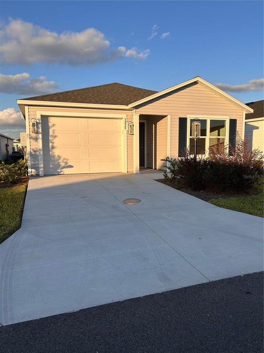 Brand New Villa in Desirable Village of Waters Edge. 2 Bedroom, 2 Bath , Open Floor Plan. Close to Eastport and a short golf cart ride to Sawgrass Grove for entertainment, food & shopping .