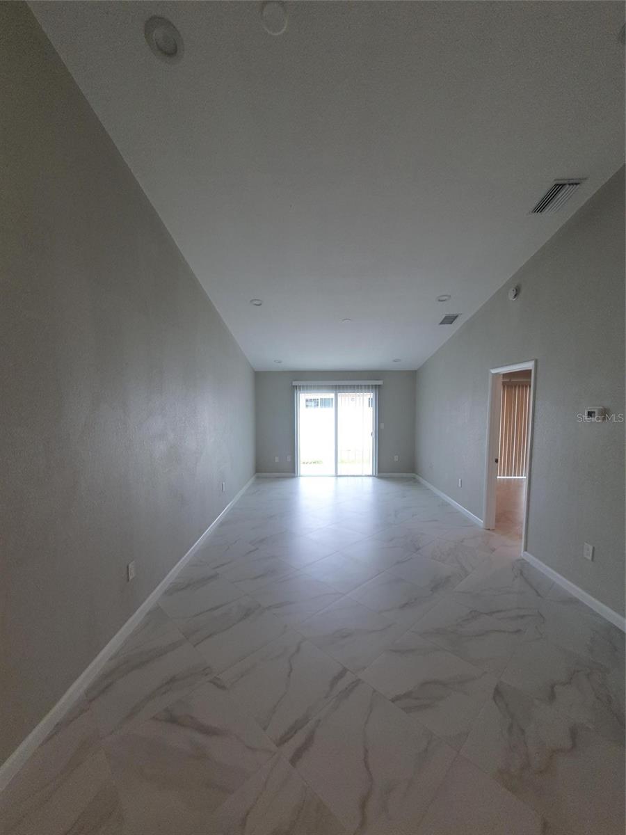 1825 ORANGE BOULEVARD WAY