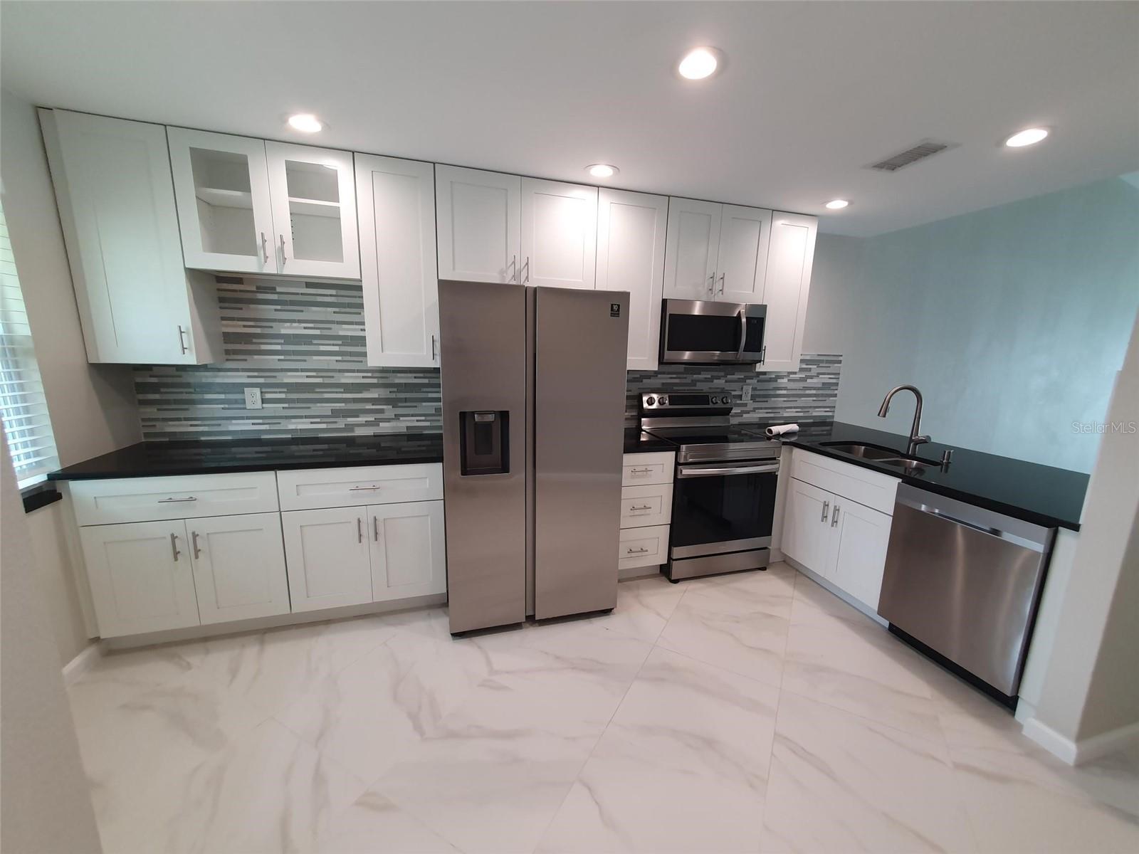 1825 ORANGE BOULEVARD WAY