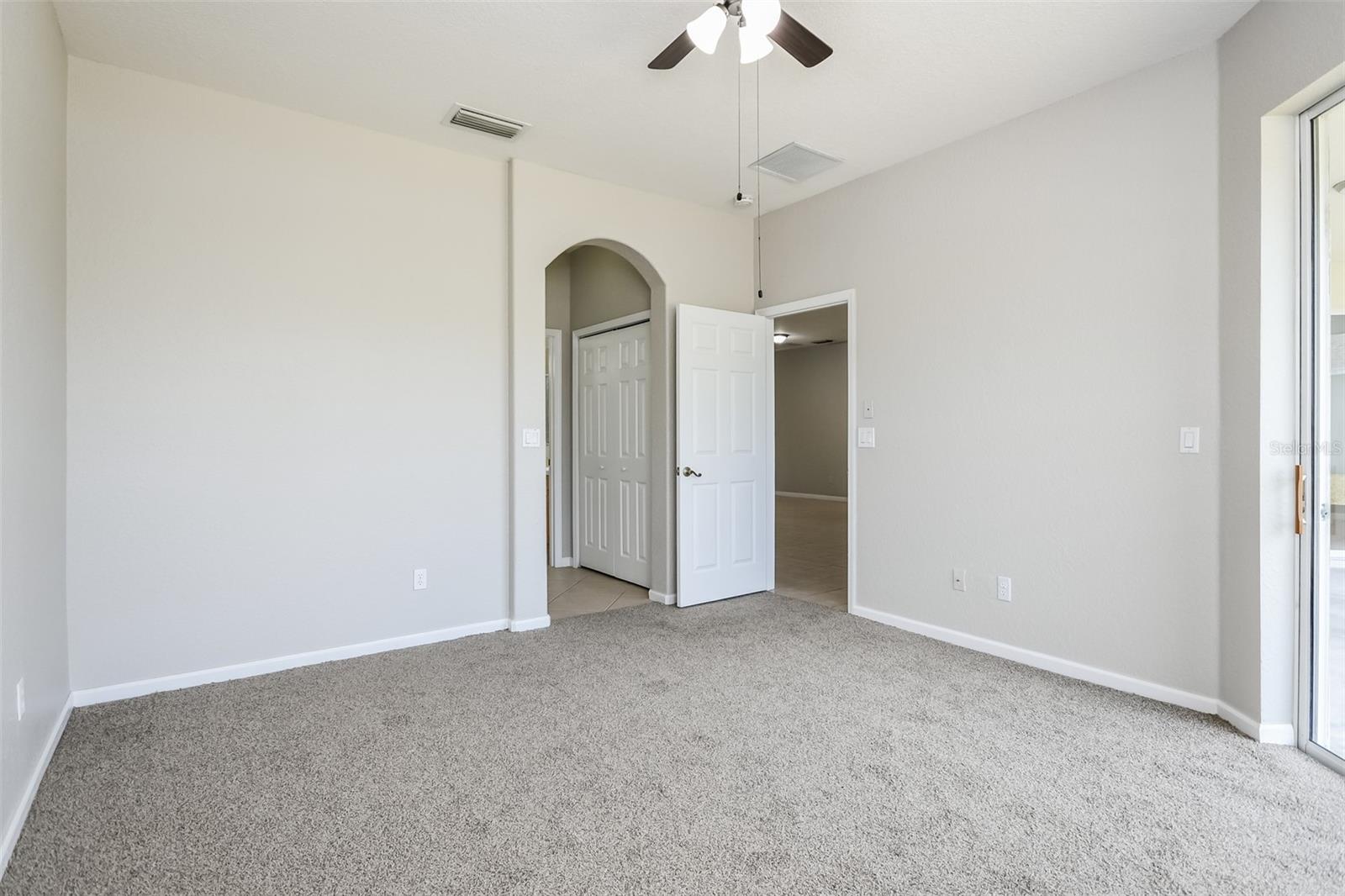 WINDSOR POINT PH 2 - Residential