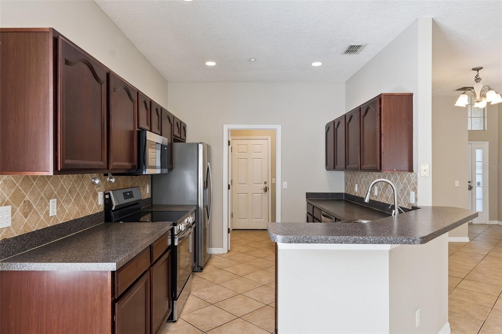 9957 CYPRESS VINE DRIVE