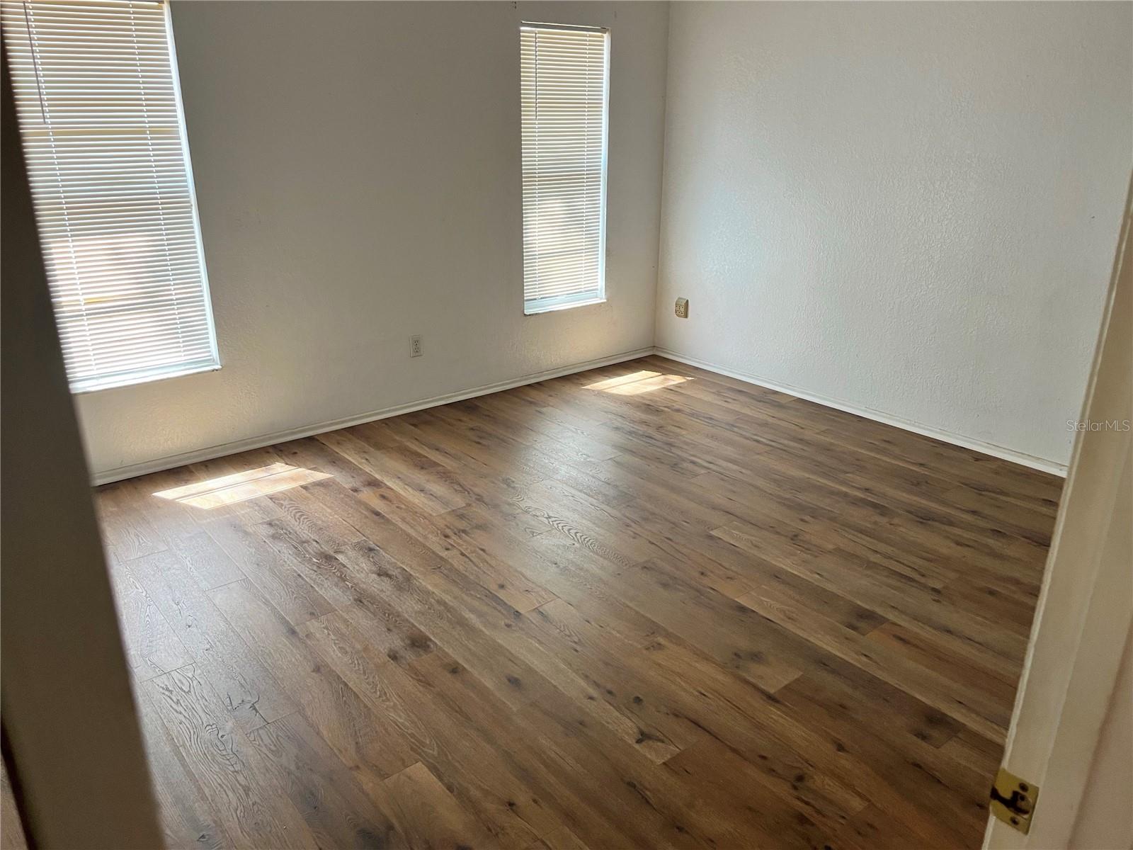 AUTUMN PLACE - Residential