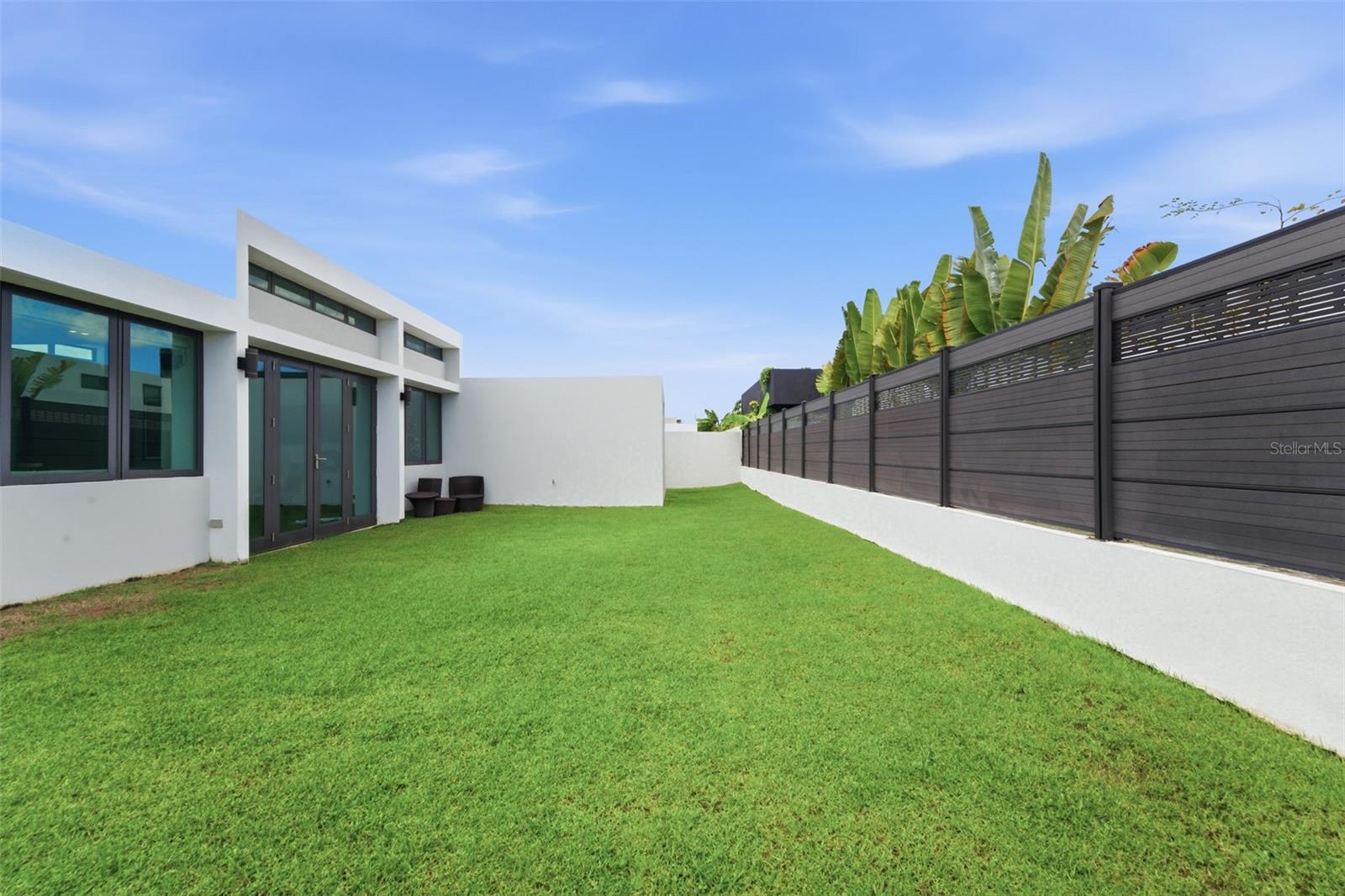 RESIDENCES AT RIO - Residential