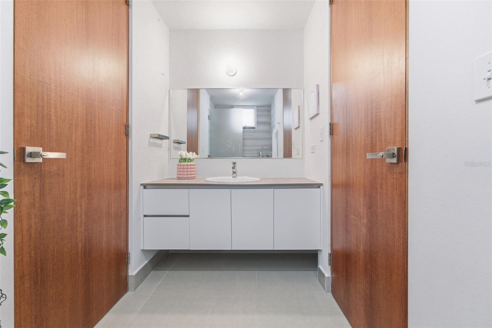 RESIDENCES AT RIO - Residential