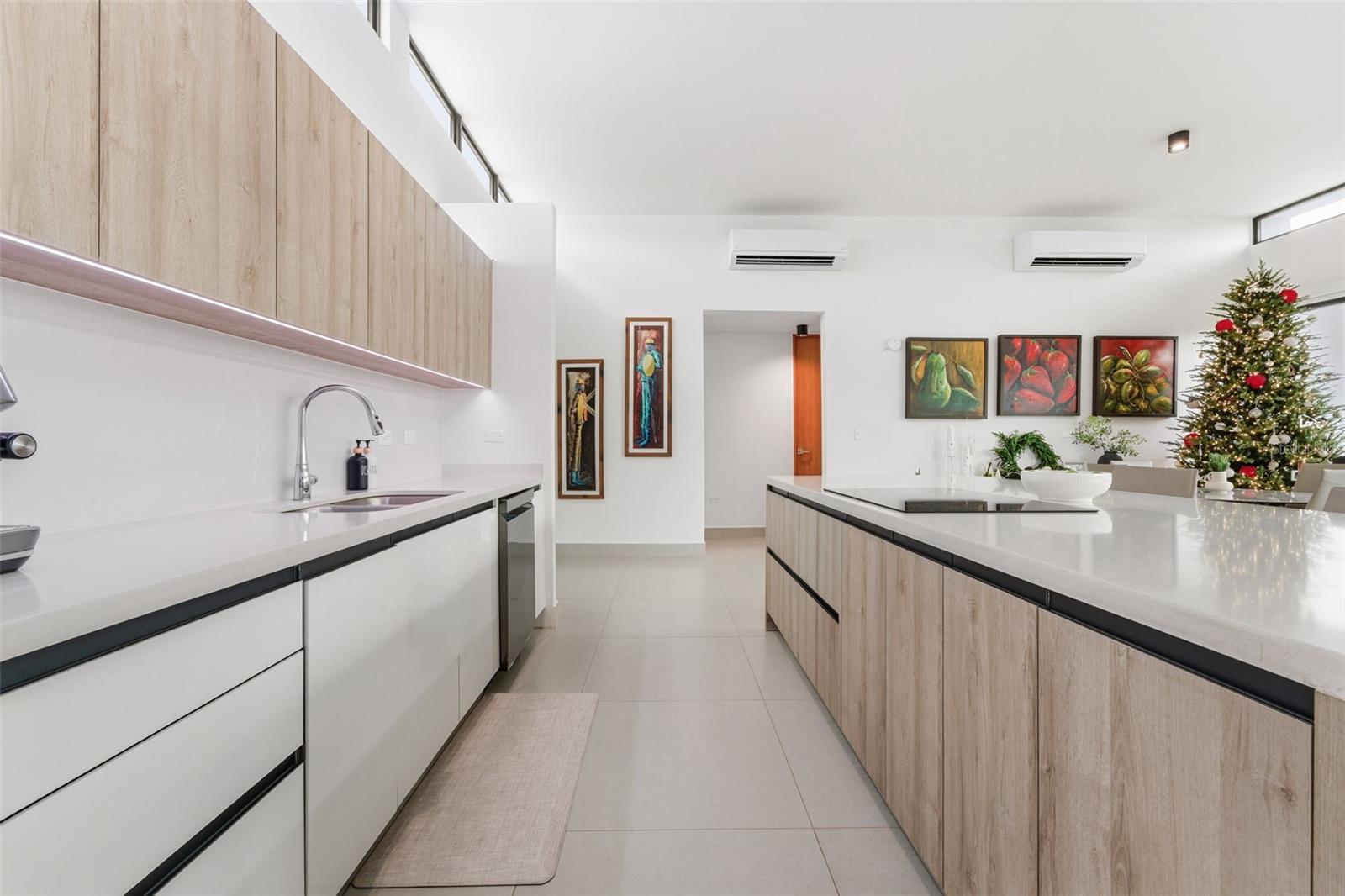 RESIDENCES AT RIO - Residential