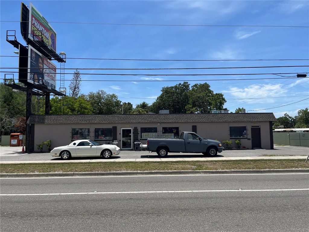 Photo of 884 E Michigan Street, Orlando, FL 32806 (MLS # O6415078)