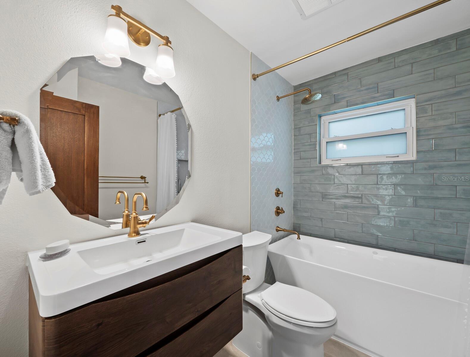 SLEEPY LAGOON PARK 2 - Residential