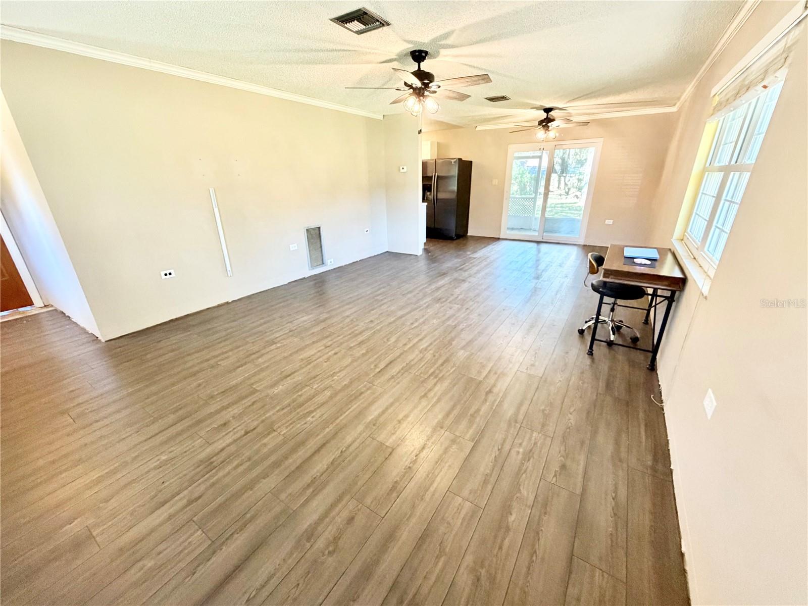 TAVARES LAKEWOOD PARK - Residential