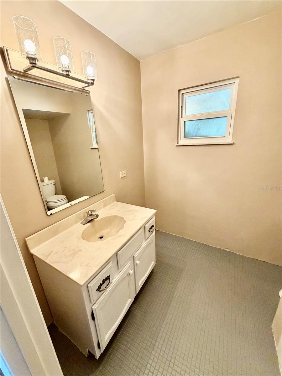 TAVARES LAKEWOOD PARK - Residential