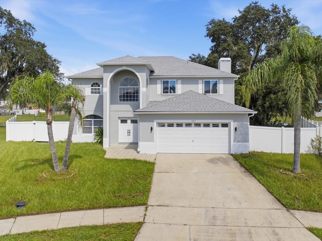 Photo of 207 Redwood Bark Trail, Kissimmee, FL 34758 (MLS # O6448744)