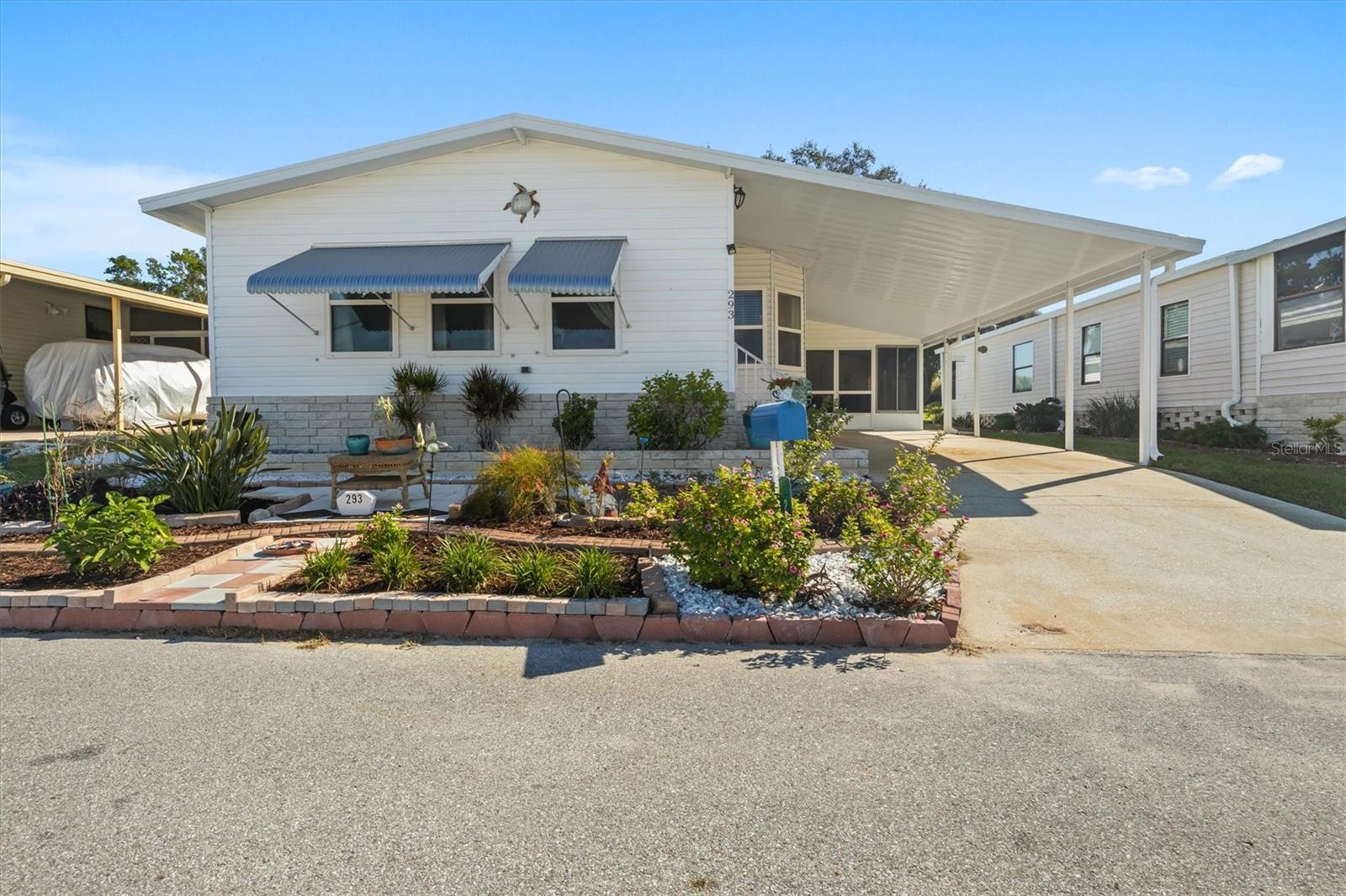 TWIN FOUNTAINS INC A CONDO MHP - Residential