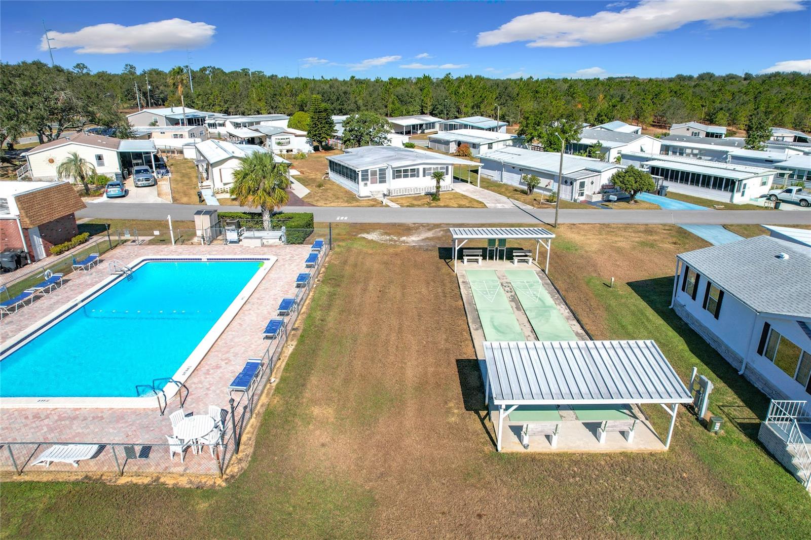 TWIN FOUNTAINS INC A CONDO MHP - Residential