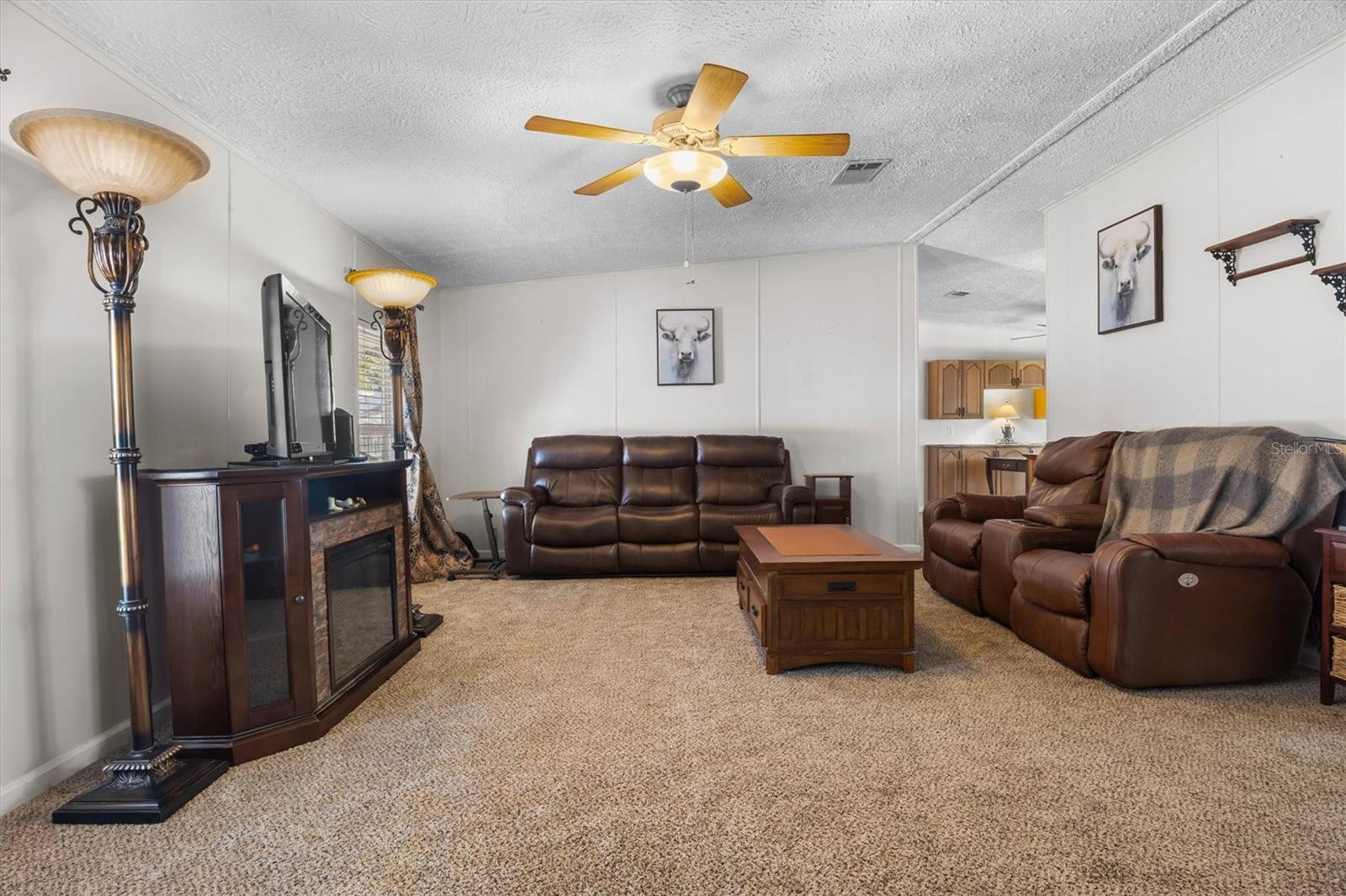 TWIN FOUNTAINS INC A CONDO MHP - Residential