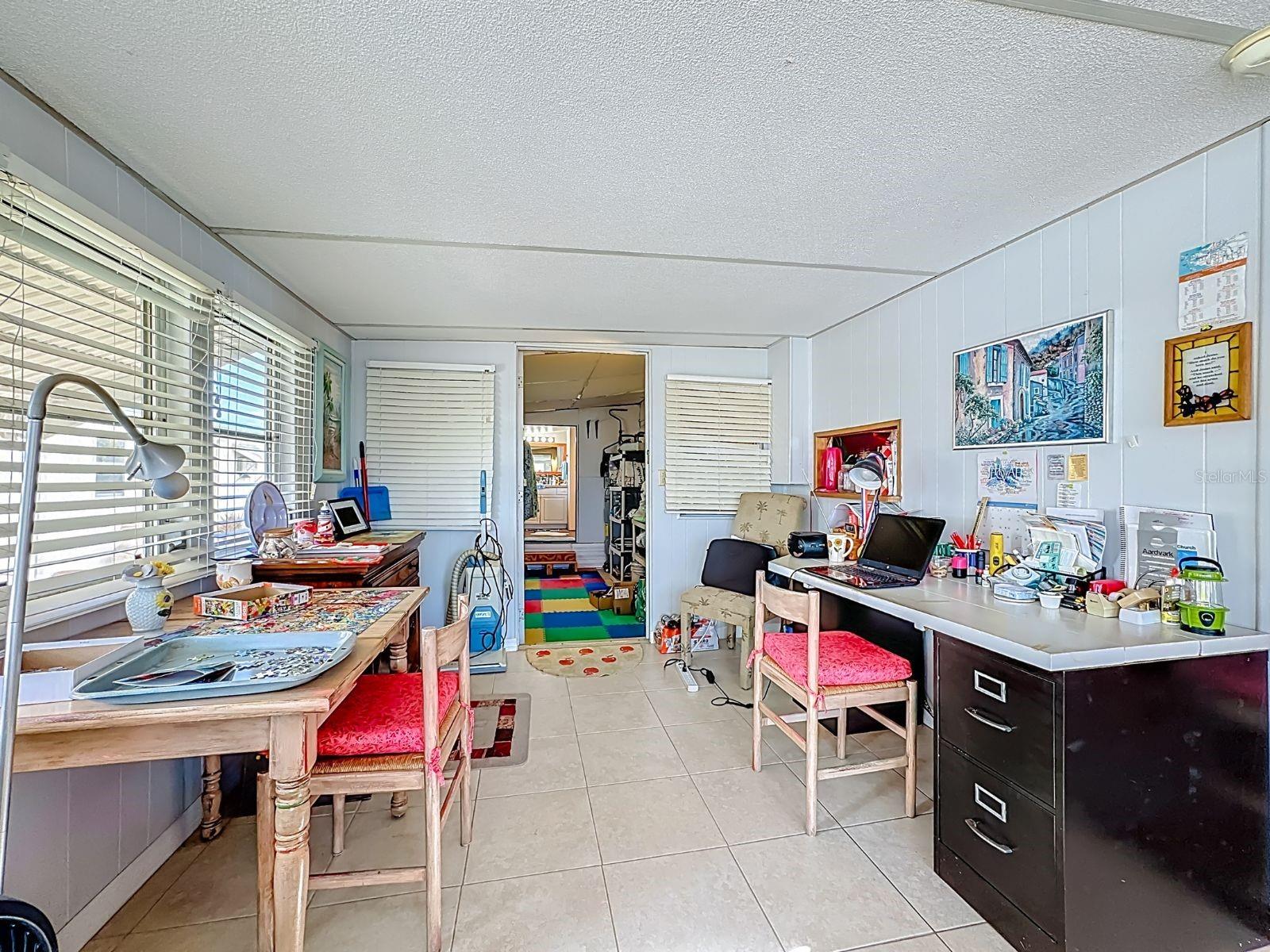 411 TROPIC DRIVE W, PALMETTO, FL, 34221 4 411 TROPIC DRIVE W