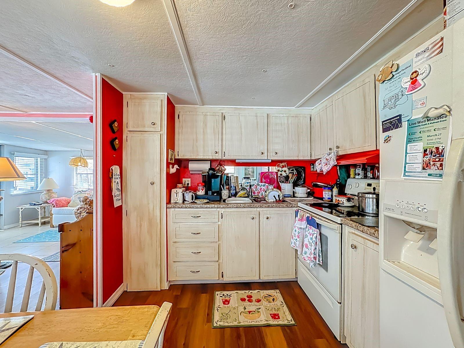 LEISURE LAKE MOBILE HOME PARK CO-OP - Residential