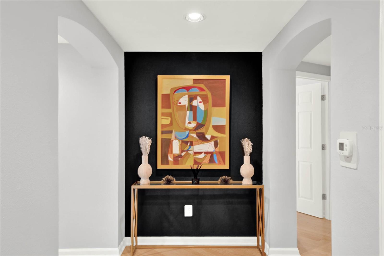 WAVERLY/LK EOLA - Residential