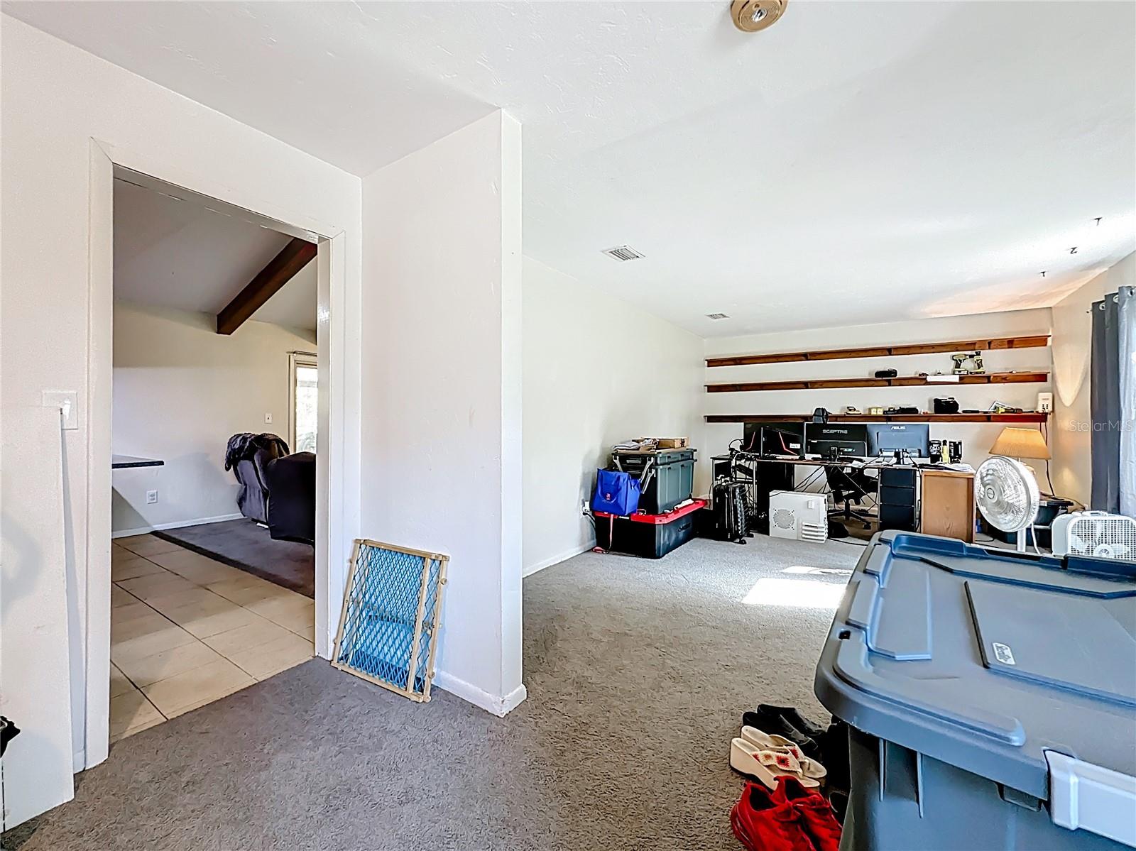 NORTHWOOD OAKS - Residential