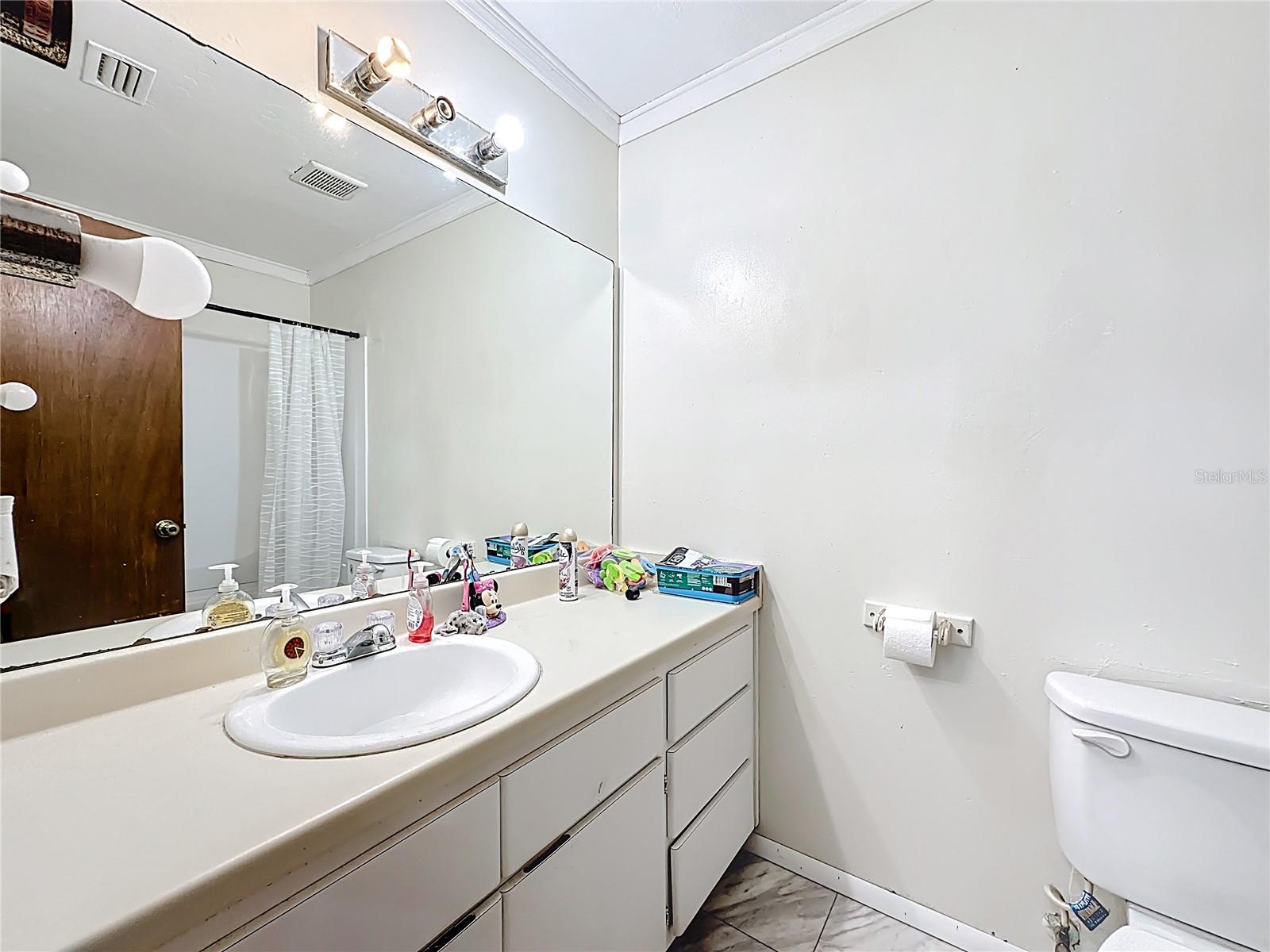 NORTHWOOD OAKS - Residential