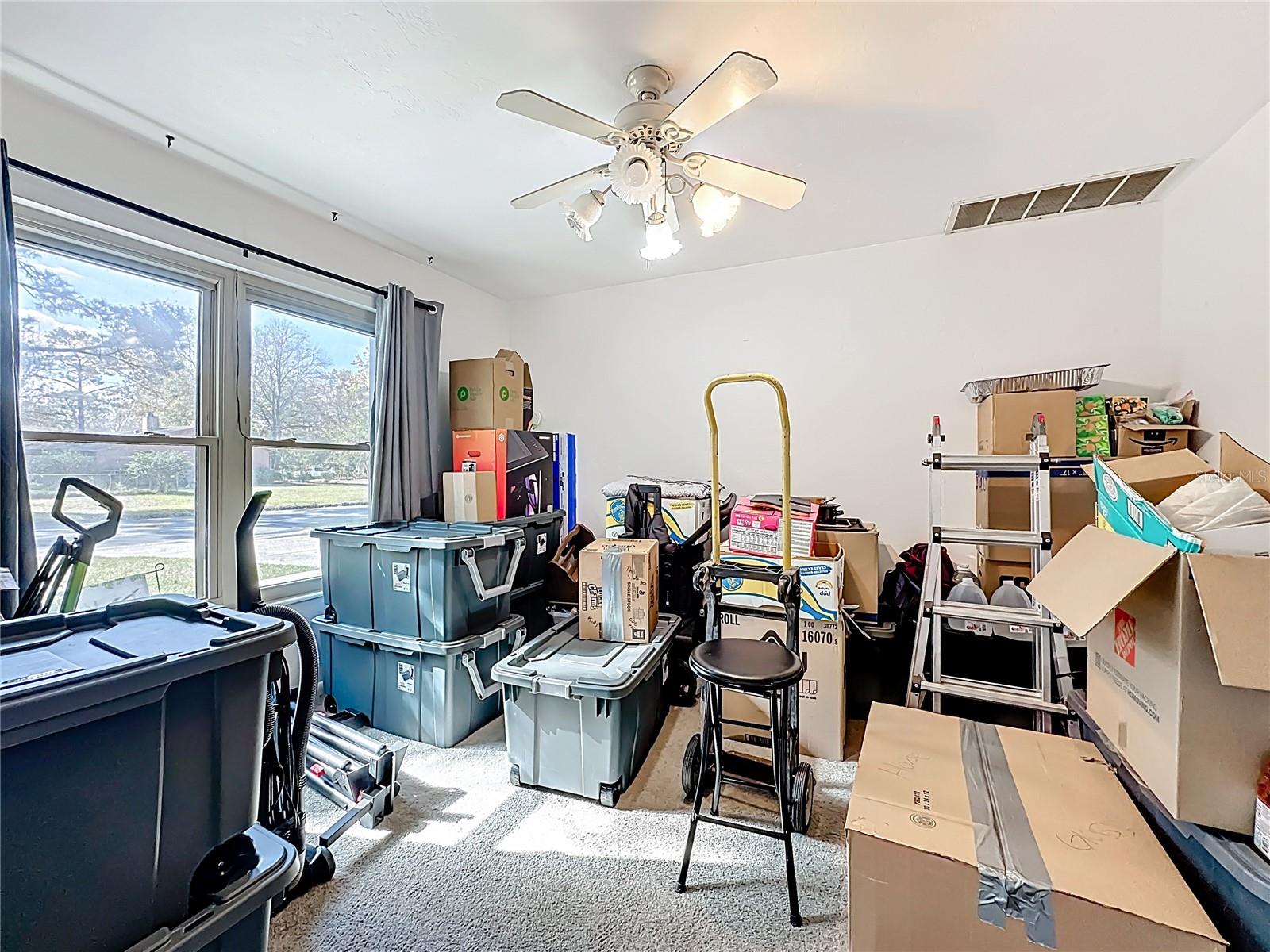 NORTHWOOD OAKS - Residential