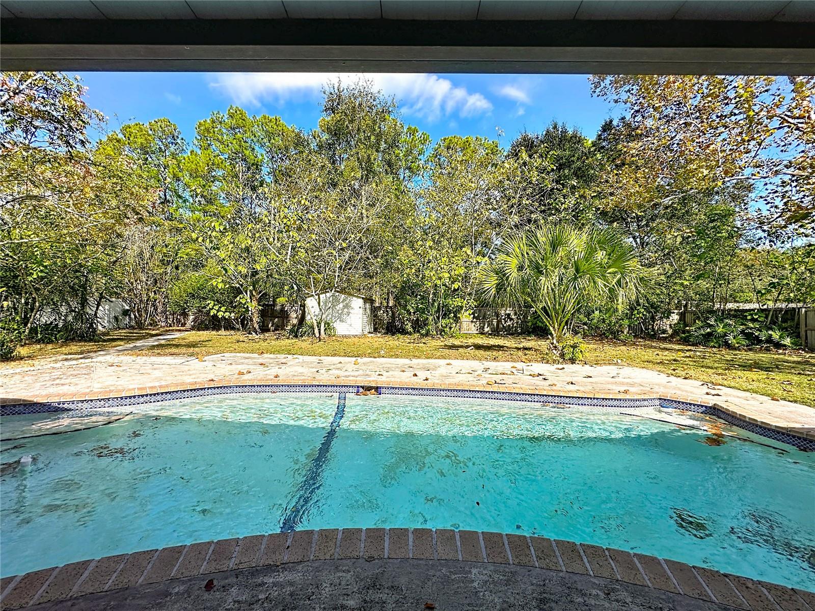 NORTHWOOD OAKS - Residential