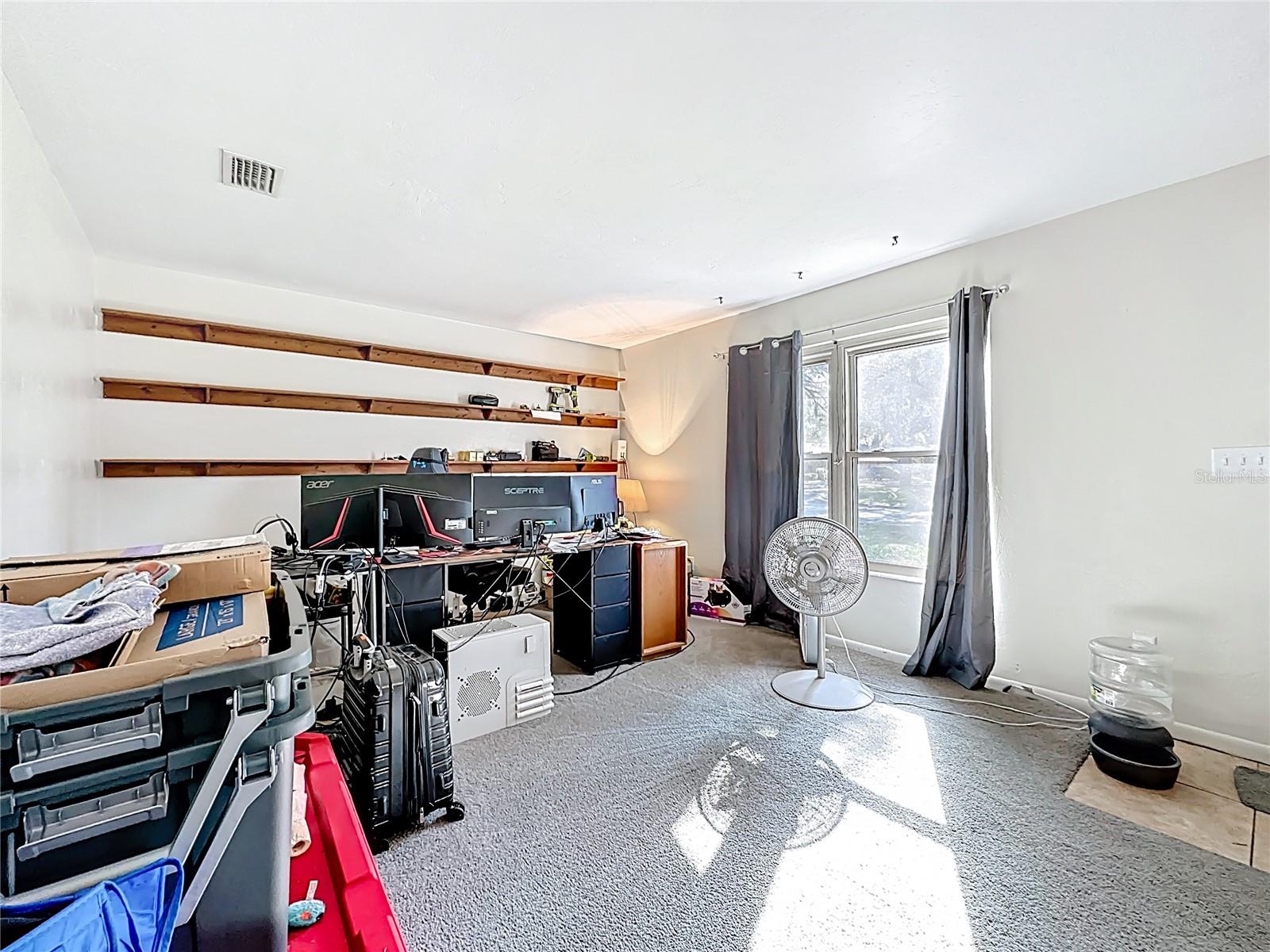 NORTHWOOD OAKS - Residential