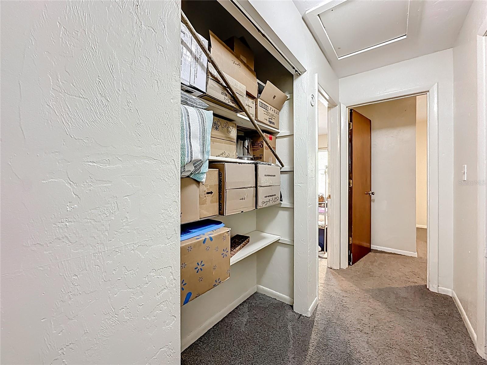 NORTHWOOD OAKS - Residential