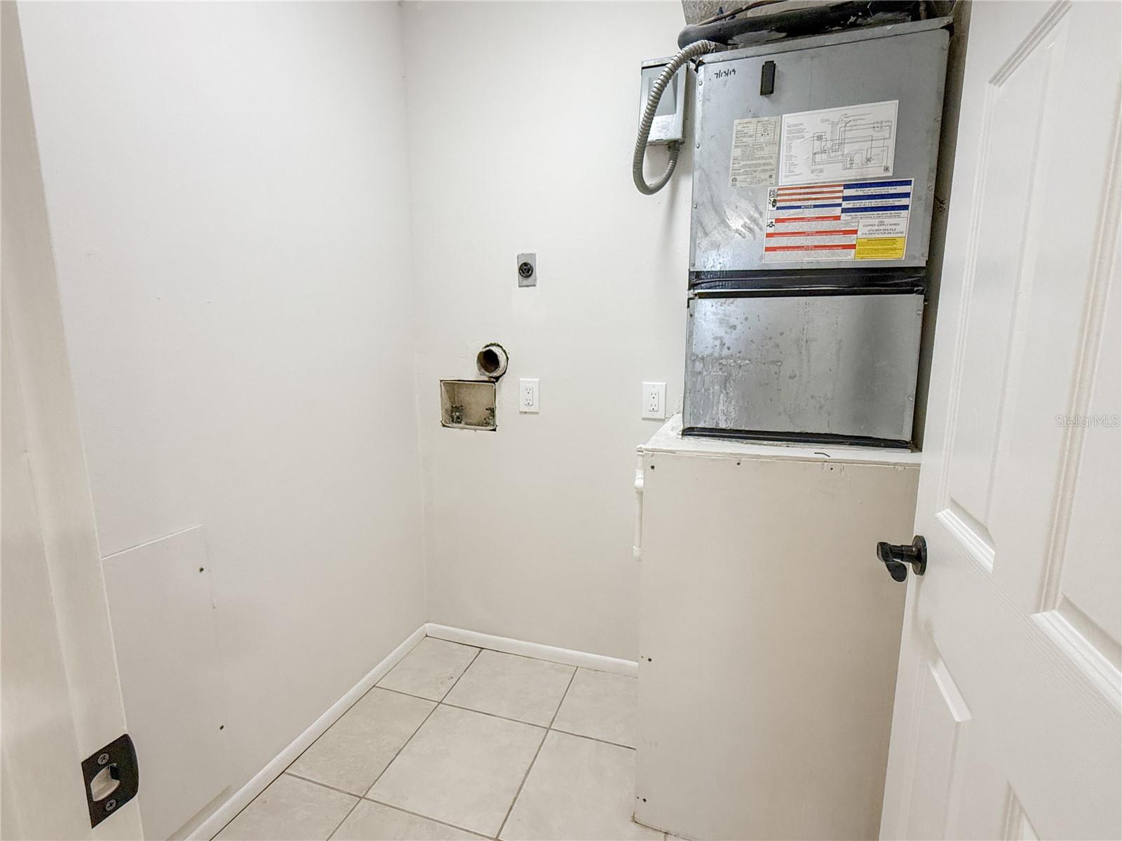 SEMINOLE COUNTRY GREEN CONDO - Residential Lease