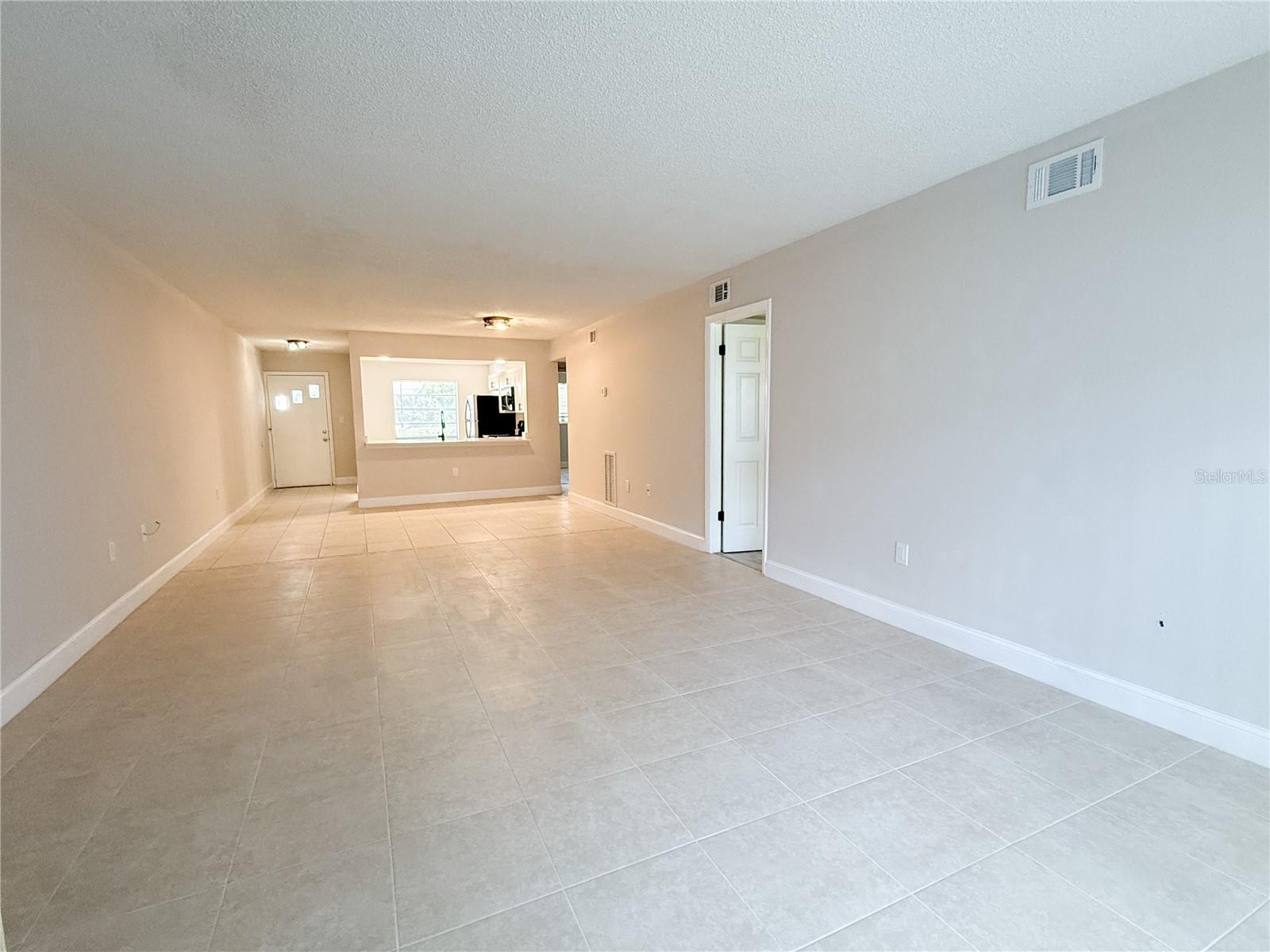 SEMINOLE COUNTRY GREEN CONDO - Residential Lease