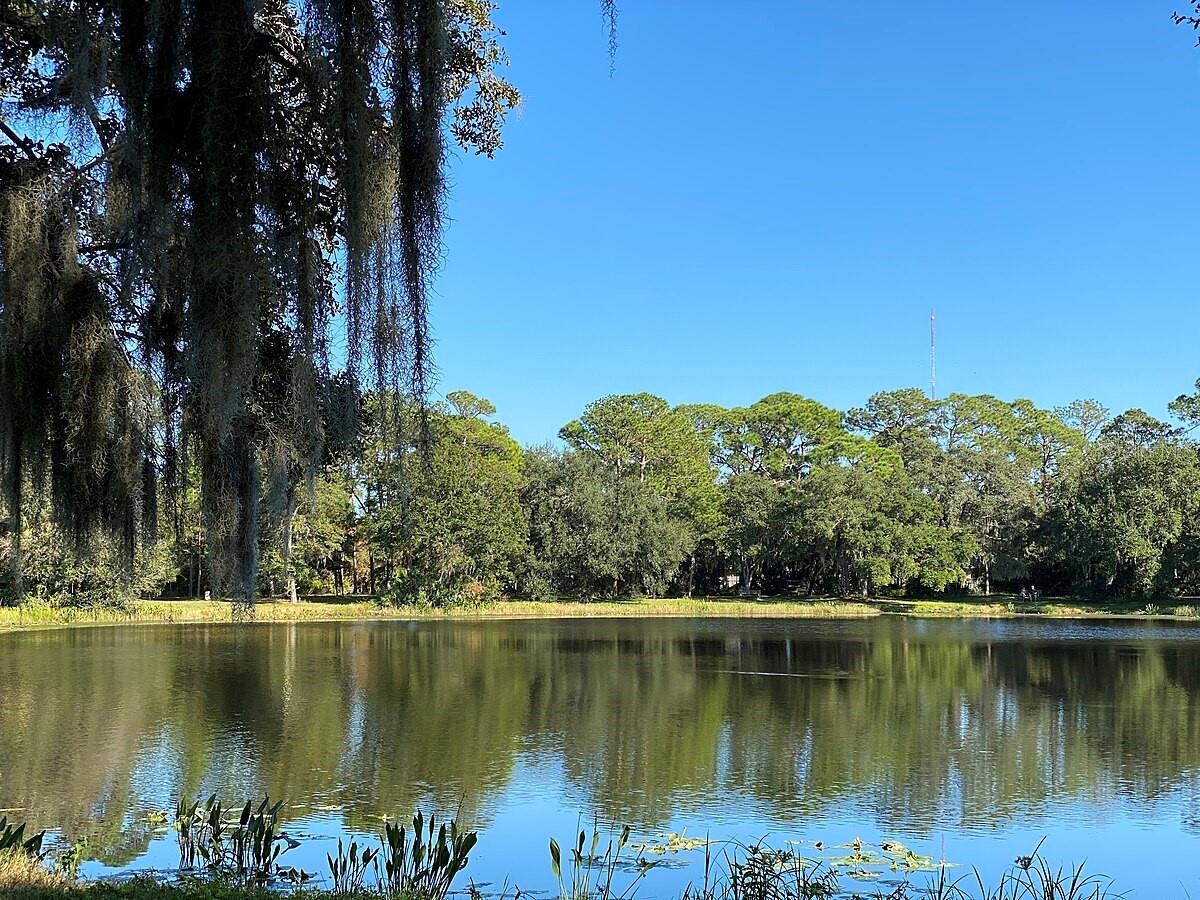 SEMINOLE COUNTRY GREEN CONDO - Residential Lease