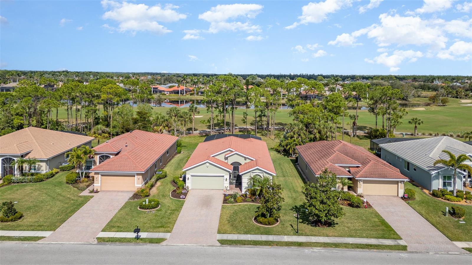 MAGNOLIA LANDING - Residential