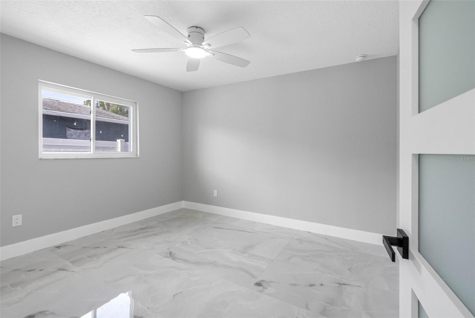 SHOREACRES CENTER - Residential