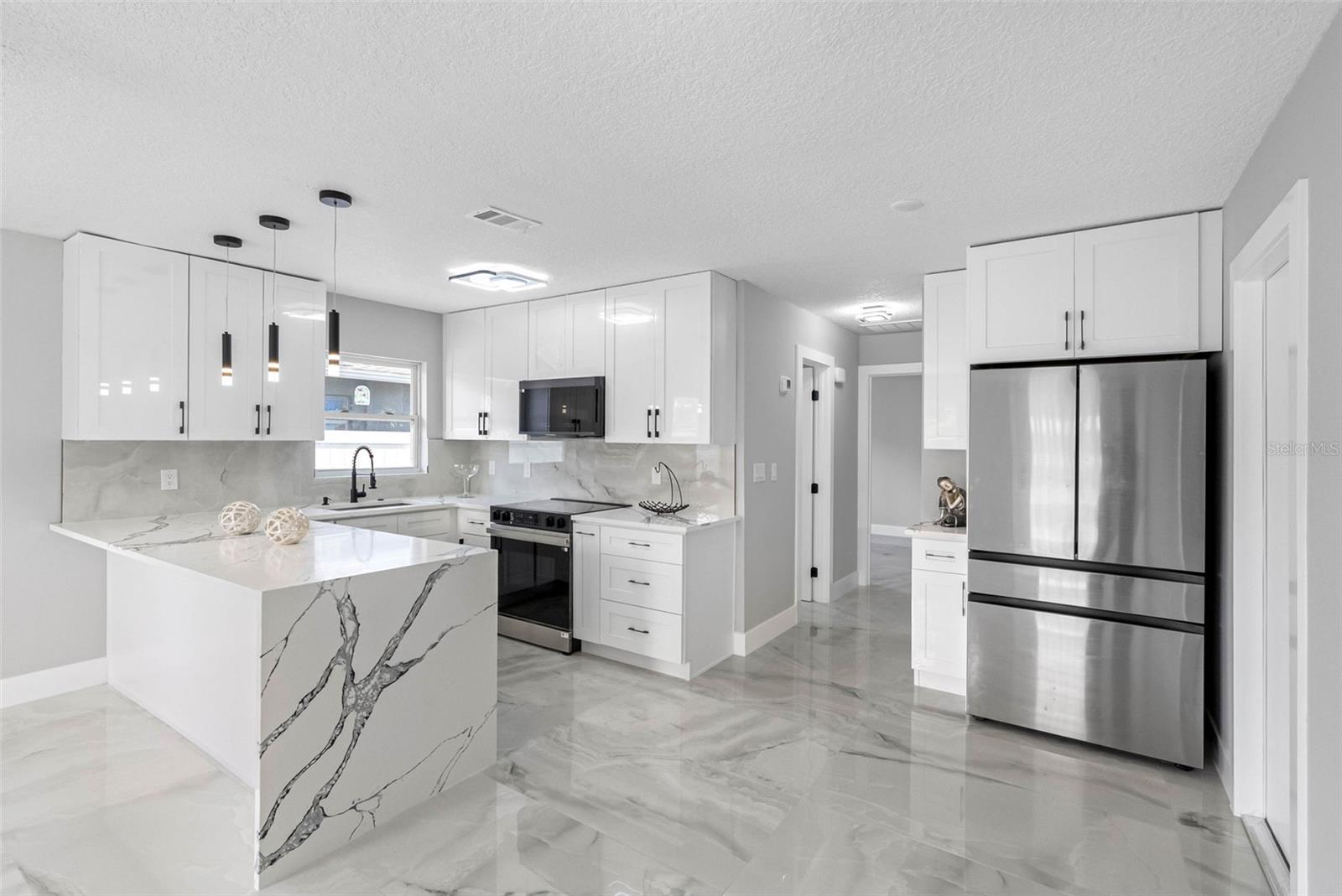 SHOREACRES CENTER - Residential